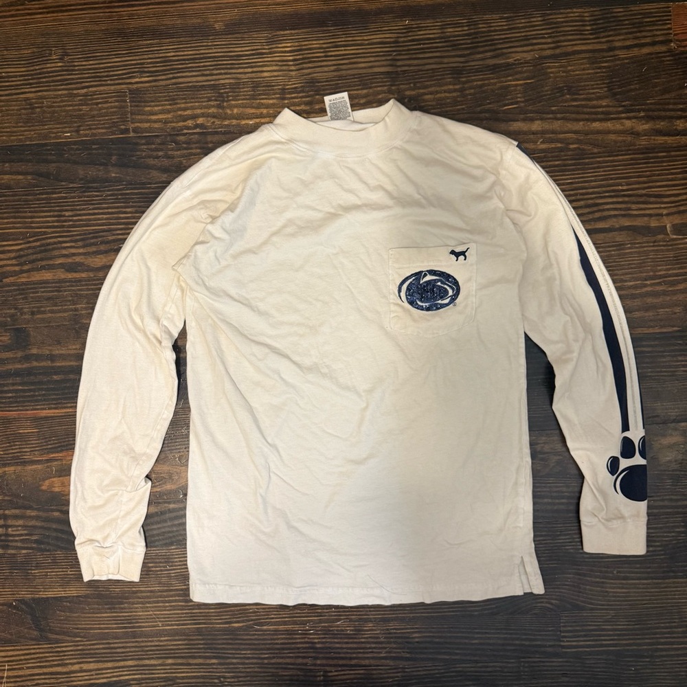 PINK Victoria's Secret Cream Long-Sleeve Pocket Tee with Navy Accents
